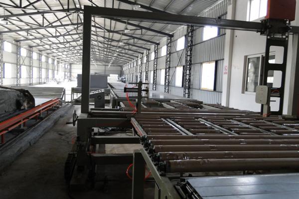 China High Efficiency PE Foam Sheet Extrusion Line , PVC Foam Board Machine 200~300L/Min factory