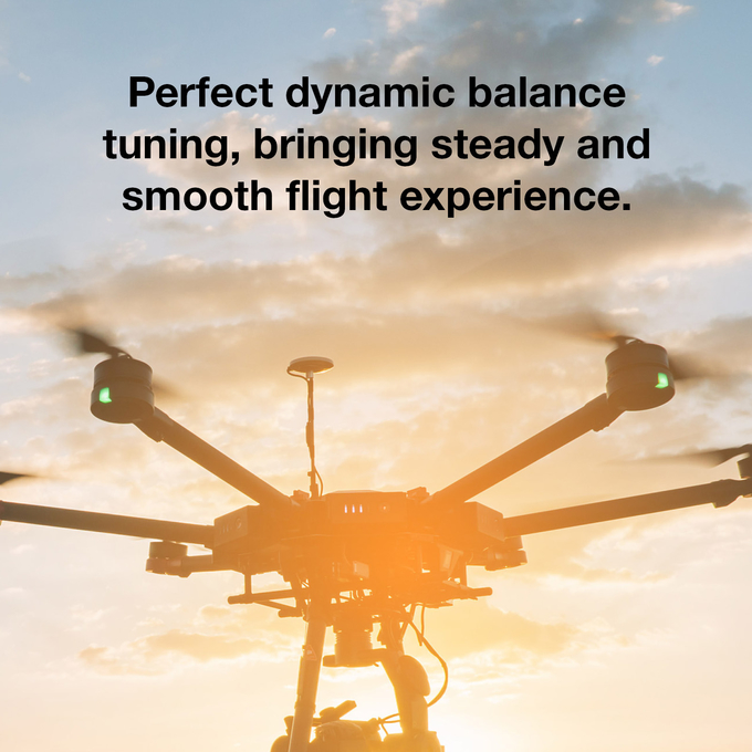 High Strength Carbon Fiber 55 Inch 3 Blade Propeller With Enhanced Aerodynamic Design