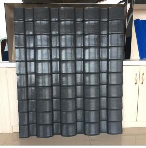 China 2.5mm Little Green Synthetic Resin Roof Tile Waterproof For Pavilion Fire Resistance factory