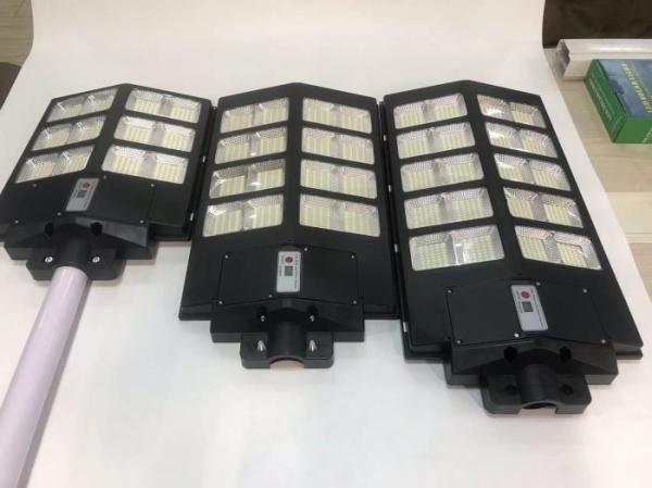 Remote Control Ip65 Waterproof 1200W All In One Outdoor Solar LED Street Light