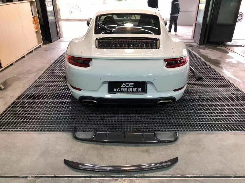 High Quality Carbon Fiber 911 991.2 Carbon Body Kit 911 991.2 Front and Rear Lip Side Skirts 2016-2018