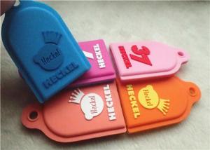 China Silicone Dog Tag Keychain Personalized Promotional Gifts Debossed Logo Non - Toxic factory