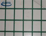 Galvanized Hot Dip Fence 20m Stainless Welded Wire Mesh Fabric 0.7mm Cutting