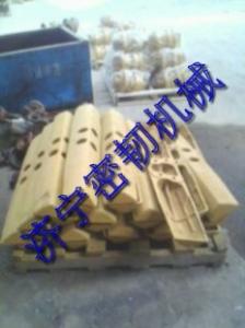 China komatsu D65 track link factory