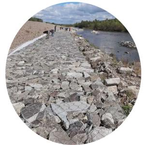 China Low Iron Wire Mesh 2x1x1 Hexagonal Gabion Stone Hot Galvanized factory