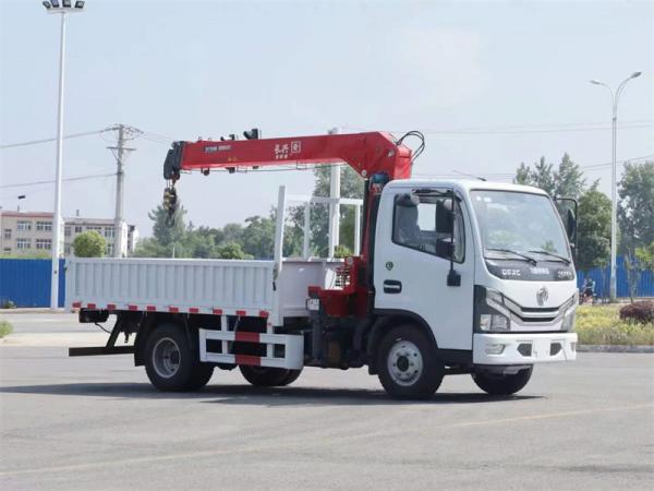 3.2 Ton Dongfeng Truck 4x2 Right Hand Driving Mounted Crane for Municipal