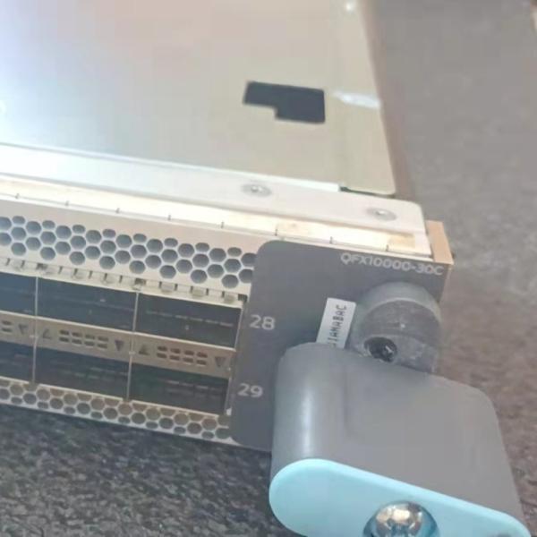 QFX10000-30C 30-Port 100G/40G QSFP28 Line Card Private Mold NO Products Status