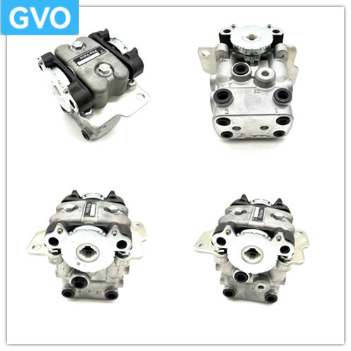 66-11-0001 702-22-01010 702-16-01861 Excavator parts PC60 PC120 PC200-7 PC300-6 PC360-7 foot valve assembly walking pilot control valve