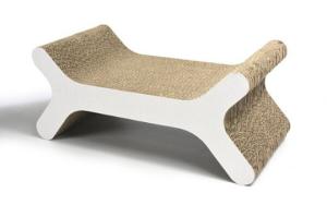 China Stable Angles Cat Scratching Mats Renewable Materials Long Playing Lifespan factory