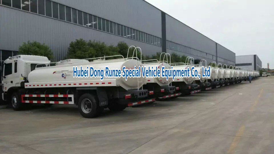 JAC 4X2 Water Transport Liquid Tank Truck With HONDA Water Pump 10m3