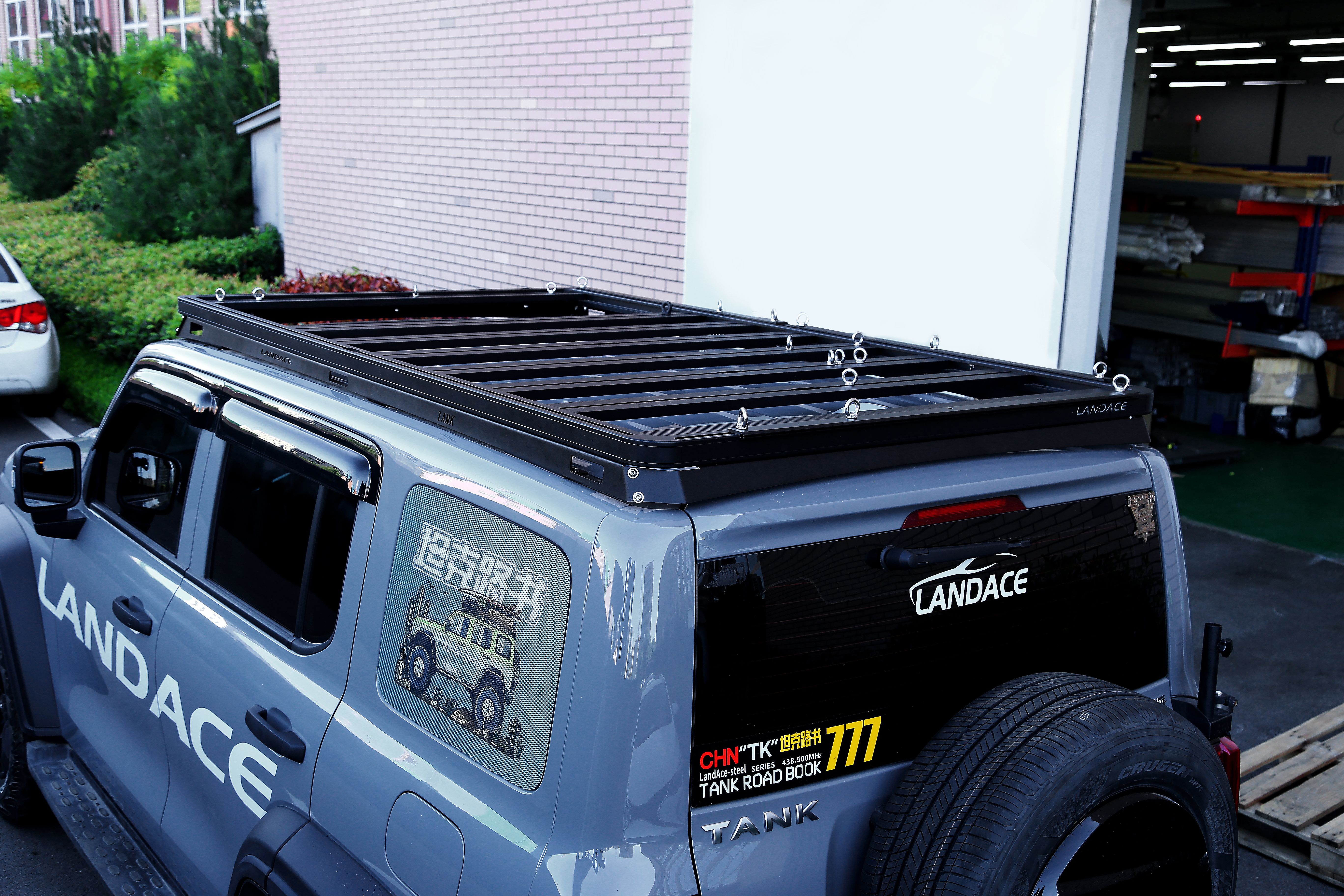 1889*1225*55mm Vehicle Roof Rack Tray Platform Luggage Bracket for Tank 300 in BLACK