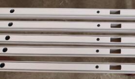 China Durable Aluminium Lock Style High Precise Length Strong Profile Structure factory
