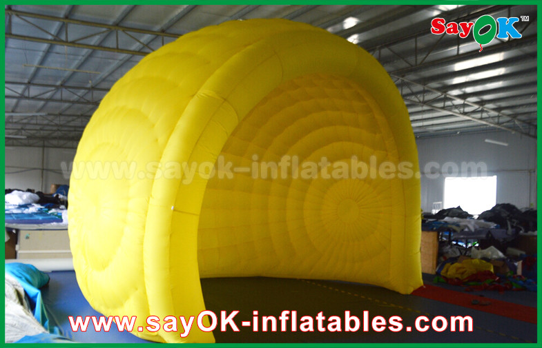 Family Air Tent Yellow Helmet Inflatable Air Tent Inflatable Igloo Tent Dome For Event / Party