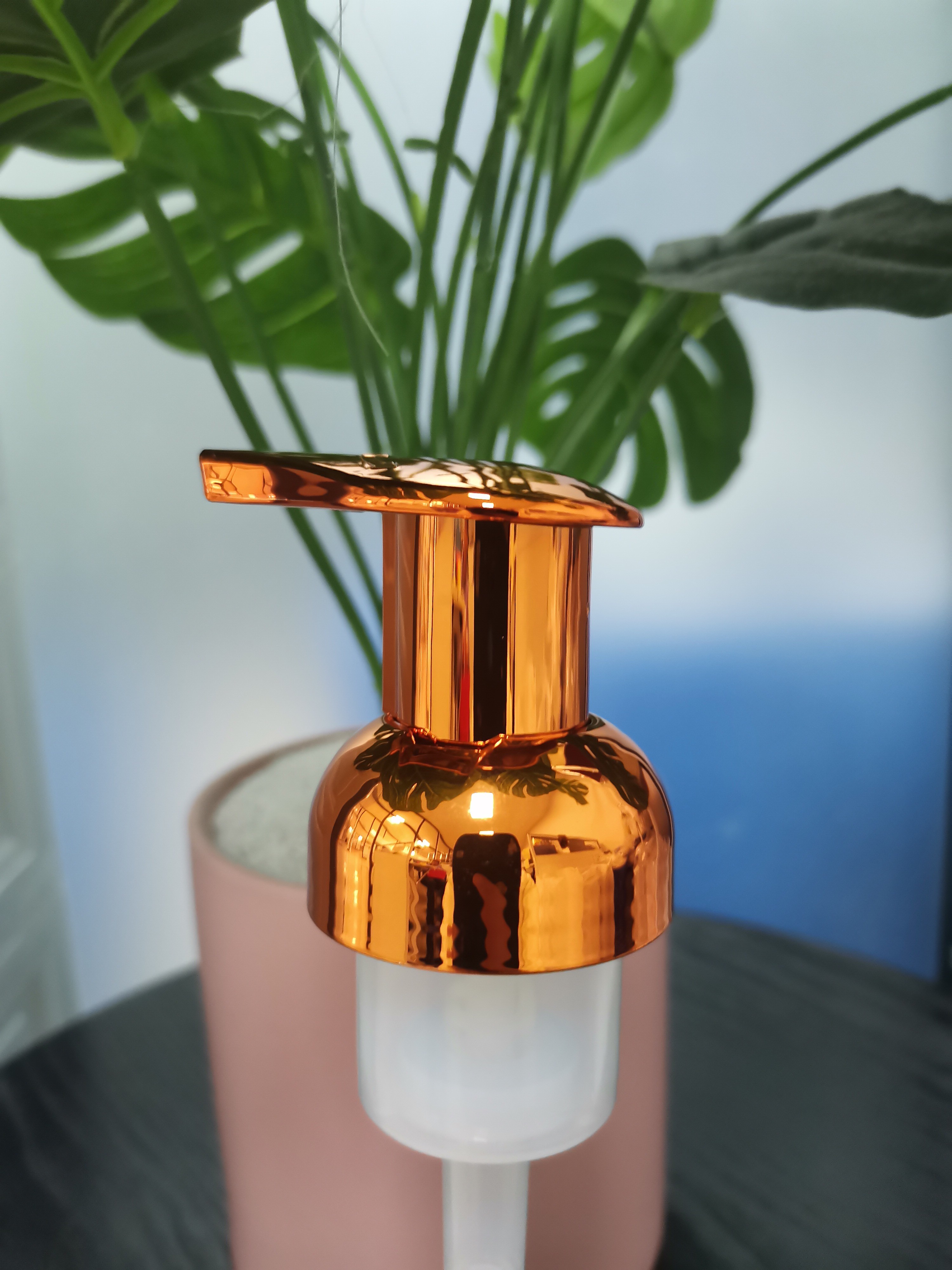 Custom Color Body Cream Pump Bottle for Beauty Products SPF No