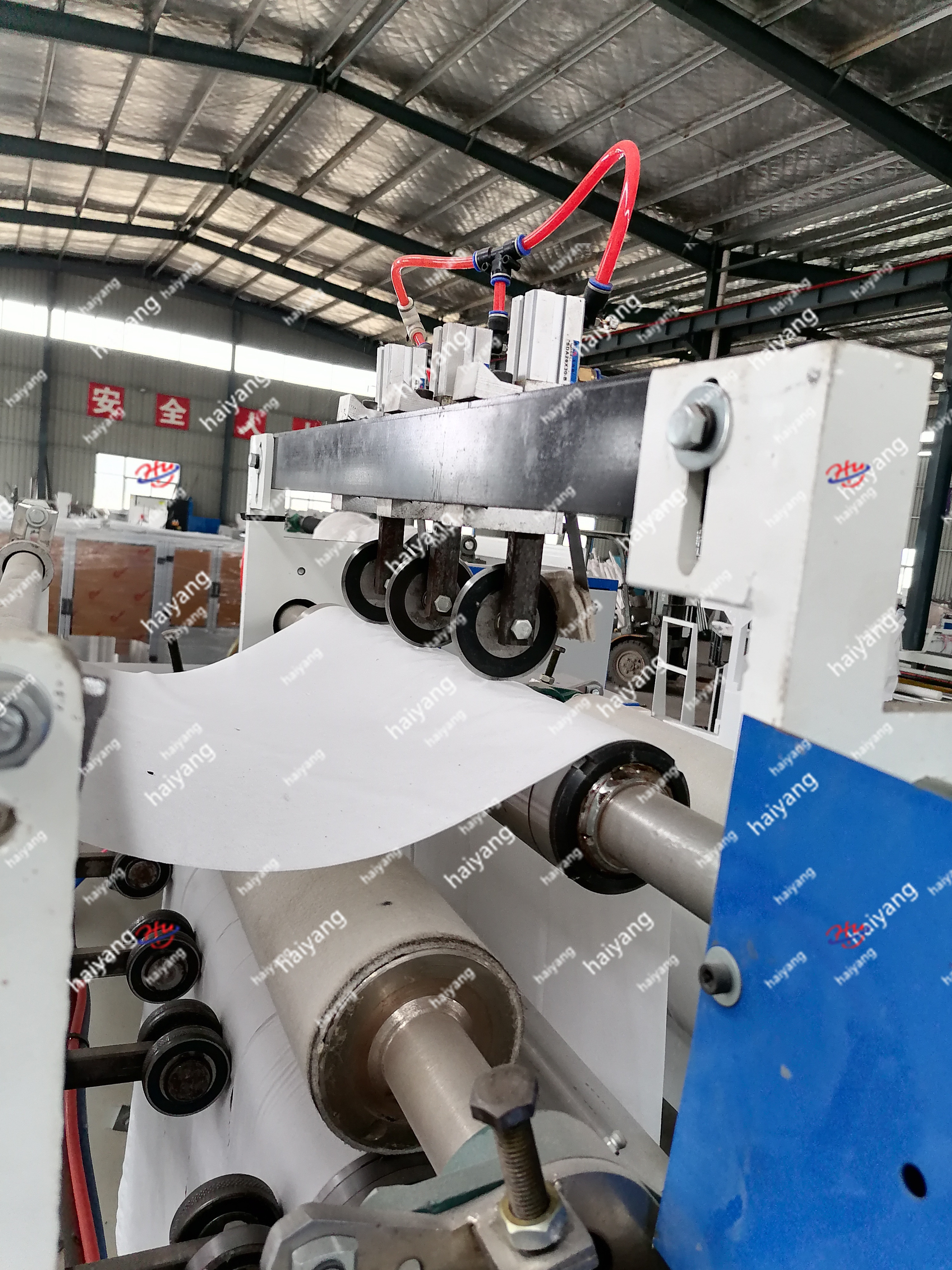 1/8 Fold 250m/Min Φ1500mm Napkin Paper Making Machine