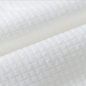China 110g White EF Grain 100% Viscose Cross Spunlaced Non-Woven Cotton Tissue, Wet Wips factory