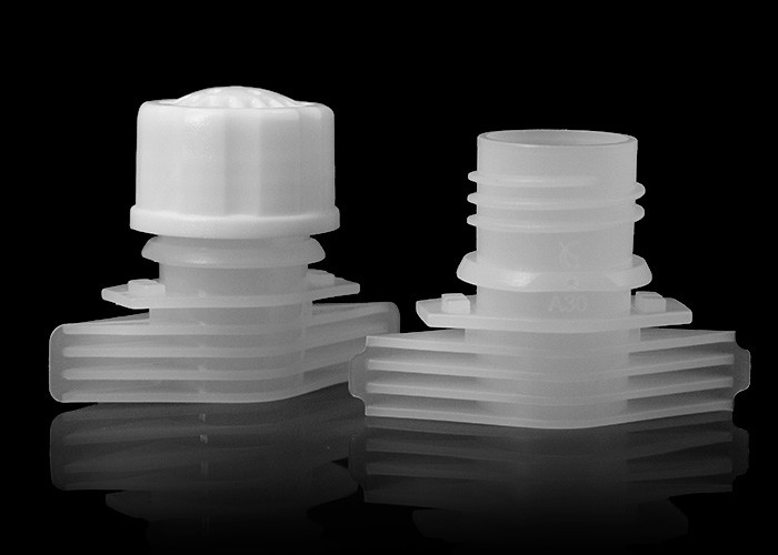 One Way Air Vent Plastic Screw Caps 16mm Pattern Cutout Type For Medical Paste Pouch