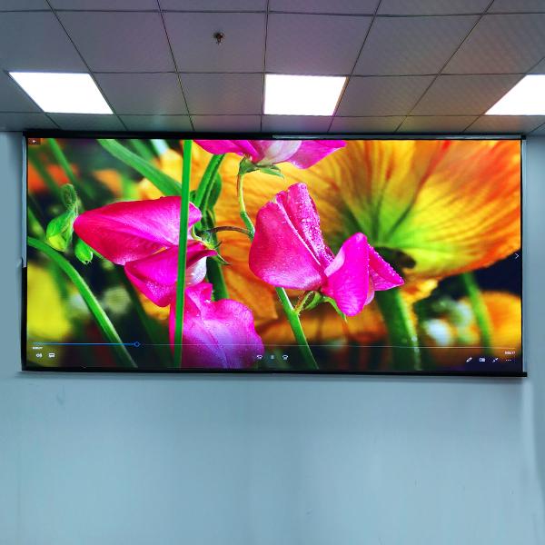 China P1.875 Indoor Led Video Wall Live Broadcast Full Color Screen Display Network Video Conference factory