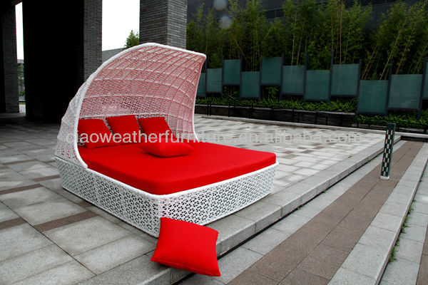 Outdoor Garden Rattan Woven Round Bed with Canopy NO Foldable 2-3 Years Rattan