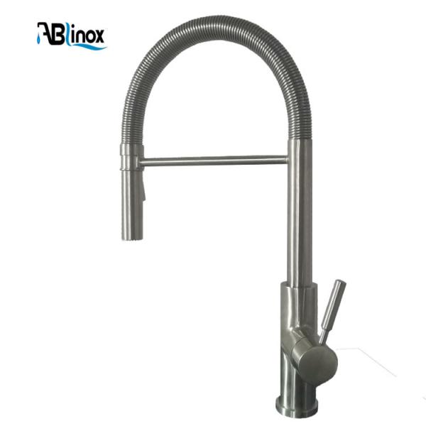 China Single Handle 360 Pull Down Stainless Steel Faucet factory