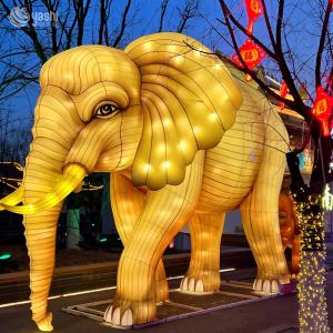 Outdoor LED Animal Lanterns Glowing Elephant Sculpture For Scenic Spots