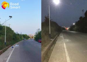 China High Lumen IP65 Solar Parking Lot Lights , Solar Street Lamp With Lthium Battery factory