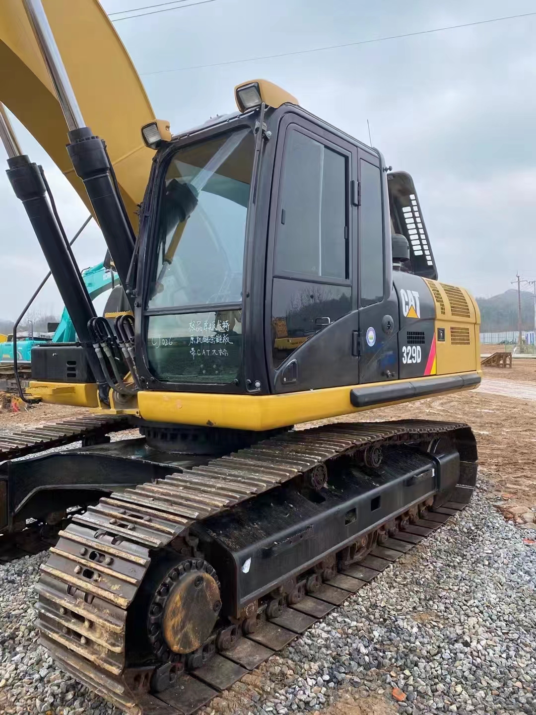 Transportable 30 Ton Used Caterpillar 329D Excavator for Your Mining Operations