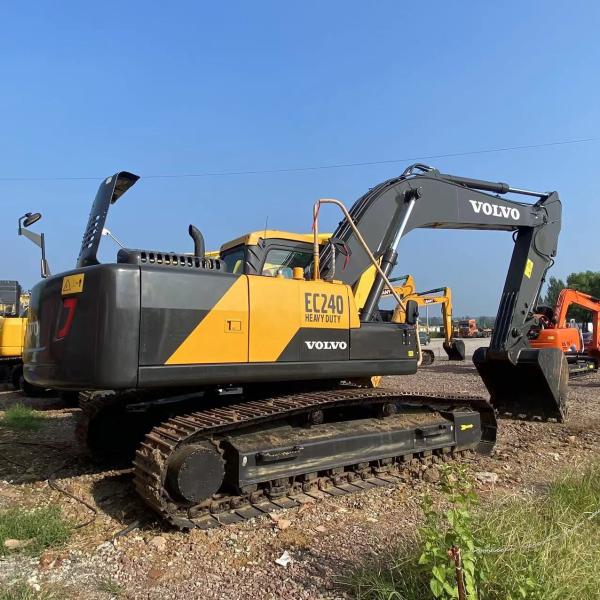 Used Volvo EC240 Excavator 2022 Year Of Production 3040mm Height 6800mm Max