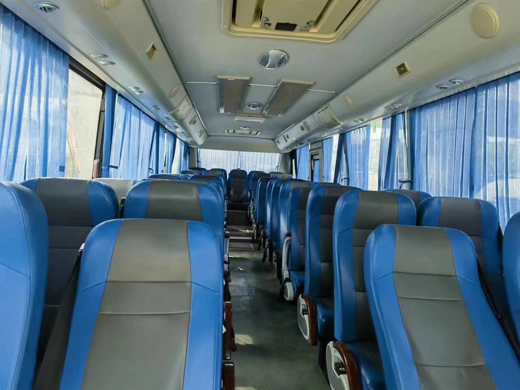 New Energy Vehicles N Used Foton Electric Coach Bus 51 Seats Air Conditioner