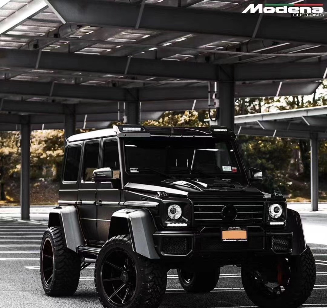 Auto Parts for Mercedes W463 4X4 Body Kit W463 4X4 G500 Carbon Fiber Widebody Wheel Eyebrows