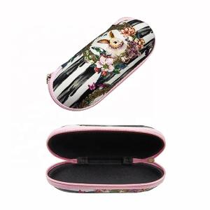 China Custom Logo Cartoon Reading Glasses Case Ellipsoid Shape 149*62*52mm factory