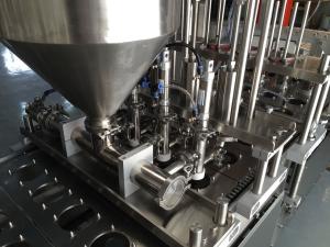 China Automated Liquid Filling Machine Gas Flushing Cup Sealer for Food Packaging Operations factory