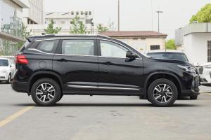 China T5 Evo Dongfeng Forthing Car Fuel Efficient Cars Euro V factory