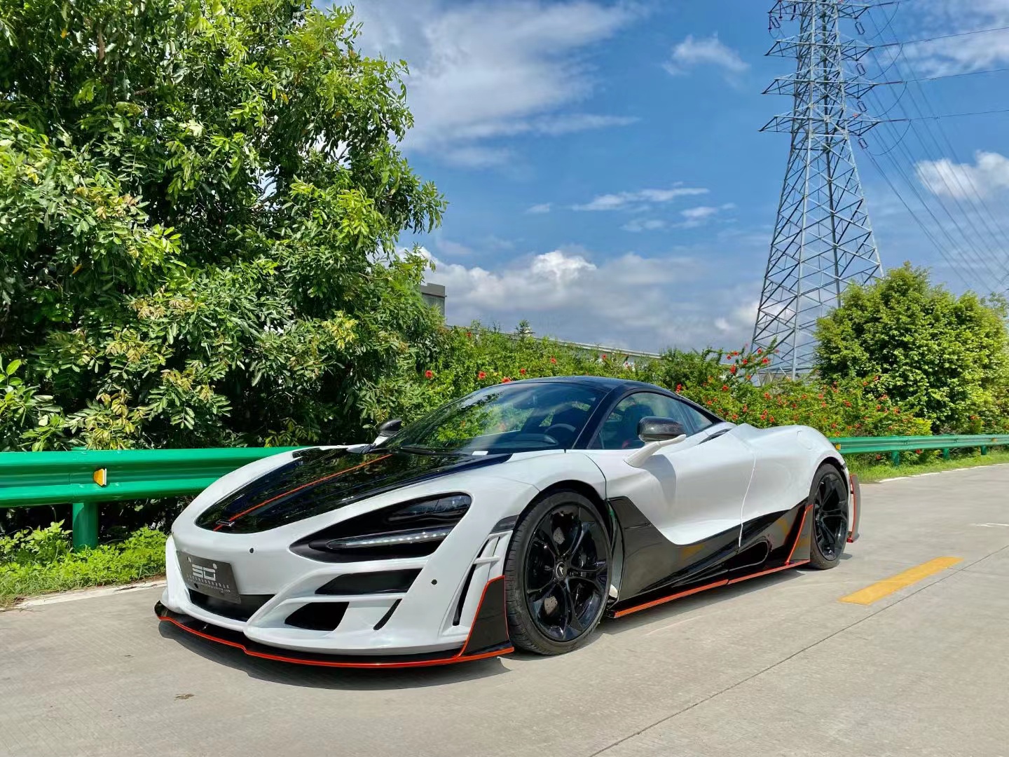 Dry Carbon Fiber for McLaren 720s Carbon Fiber Body Kit 720s Upgraded MSY-style Front and Rear Bumper Spoiler Hood
