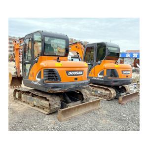 China Korea Original Earth-Moving Machinery 6 Ton Excavator Mini Digger for Shanghai Market factory