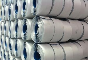 China Customized Close-End Self Adhesive Stick Zippers In Long Chain Free Cutting factory