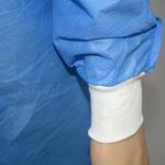 Anti Virus PP / SMS Nonwoven Isolation Gown With Long Sleeves