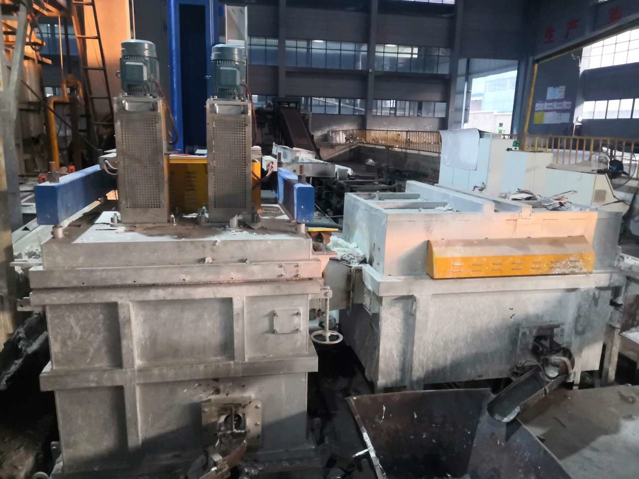 Foam Ceramic Filter Plate Aluminum Liquid Filtration Box Of Aluminium Smelting