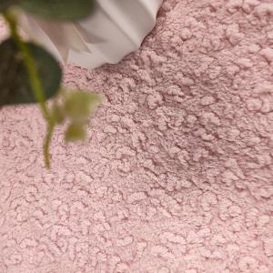 China Pink Polyester Sherpa Fleece Fabric 445 Gsm Winter Warm Thick Blanket factory