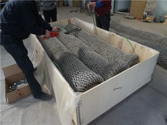 22mm*22mm Corrosion Resistant SS304 Knotted Steel Cable Mesh for Staircase Fence with Flexible Structure and Easy Installation