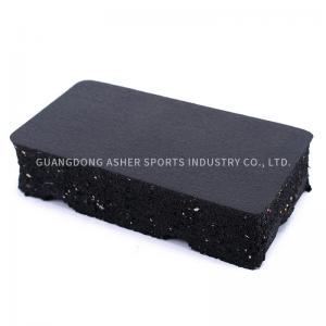 China Anti Slip Interlocking Rubber Floor Tiles , High Density 20mm Rubber Gym Flooring factory