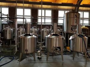 China Commercial Small Scale Brewing Equipment Brewing Systems 10Hl - 30Hl brewhouse factory