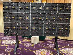 China 1.25mm Conference Room LED Screen Multifunctional Mobile Led Screen Rental 600mmx337.5mm factory