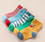 Size Customized Kids Colorful Socks / Fancy Kids Socks Anti Foul Disposable