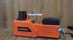 OEM Cordless Hydraulic Jack , Rocker Switch Mini Hydraulic Jack For Cars