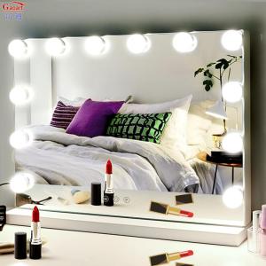 China Discover the Magic of Hollywood Mirror for Your Makeup Routine factory
