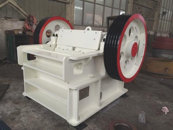 China Sandstone Rock Small Mini Jaw Crusher Pulverizer factory
