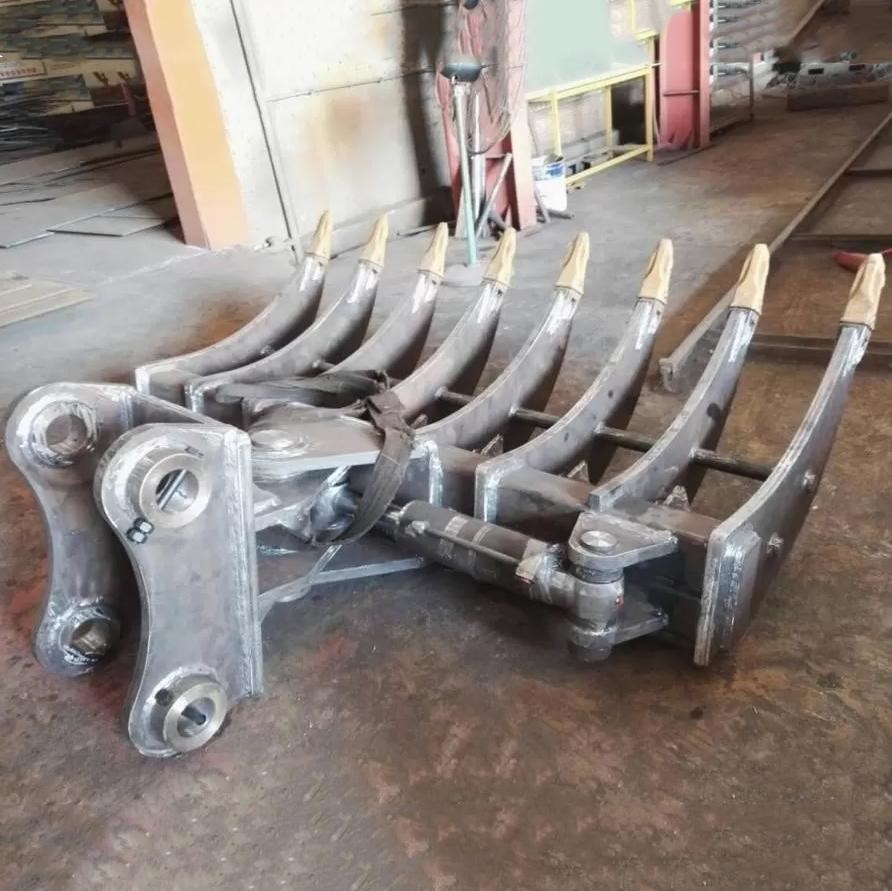 NM360 Land Clearing 1.3mn Excavator Rake Attachment High Reliability