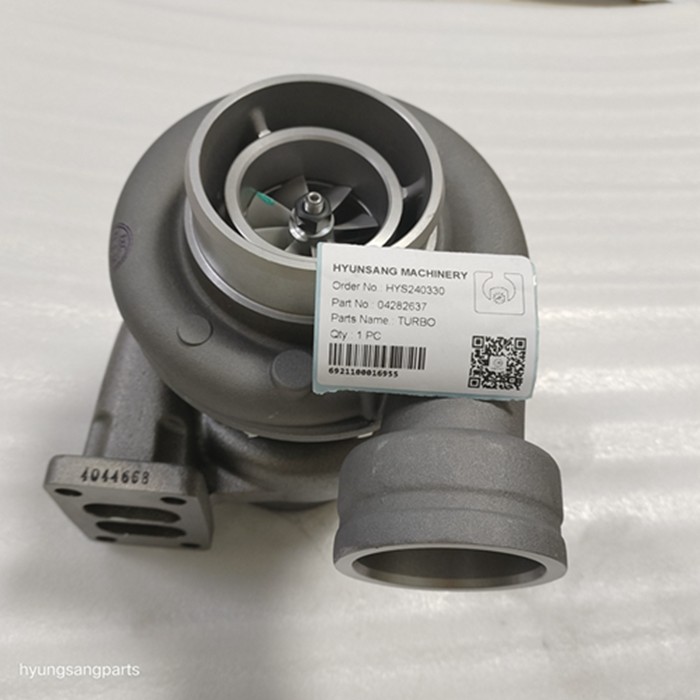 Hyunsang Excavator Engine Parts Turbocharger 04282637 VOE20515585 For EC210B D5D