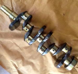 China 4D84 Engine Crankshaft For KOMATSU Excavator PC40 3TR2R14 Diesel Engine Parts factory